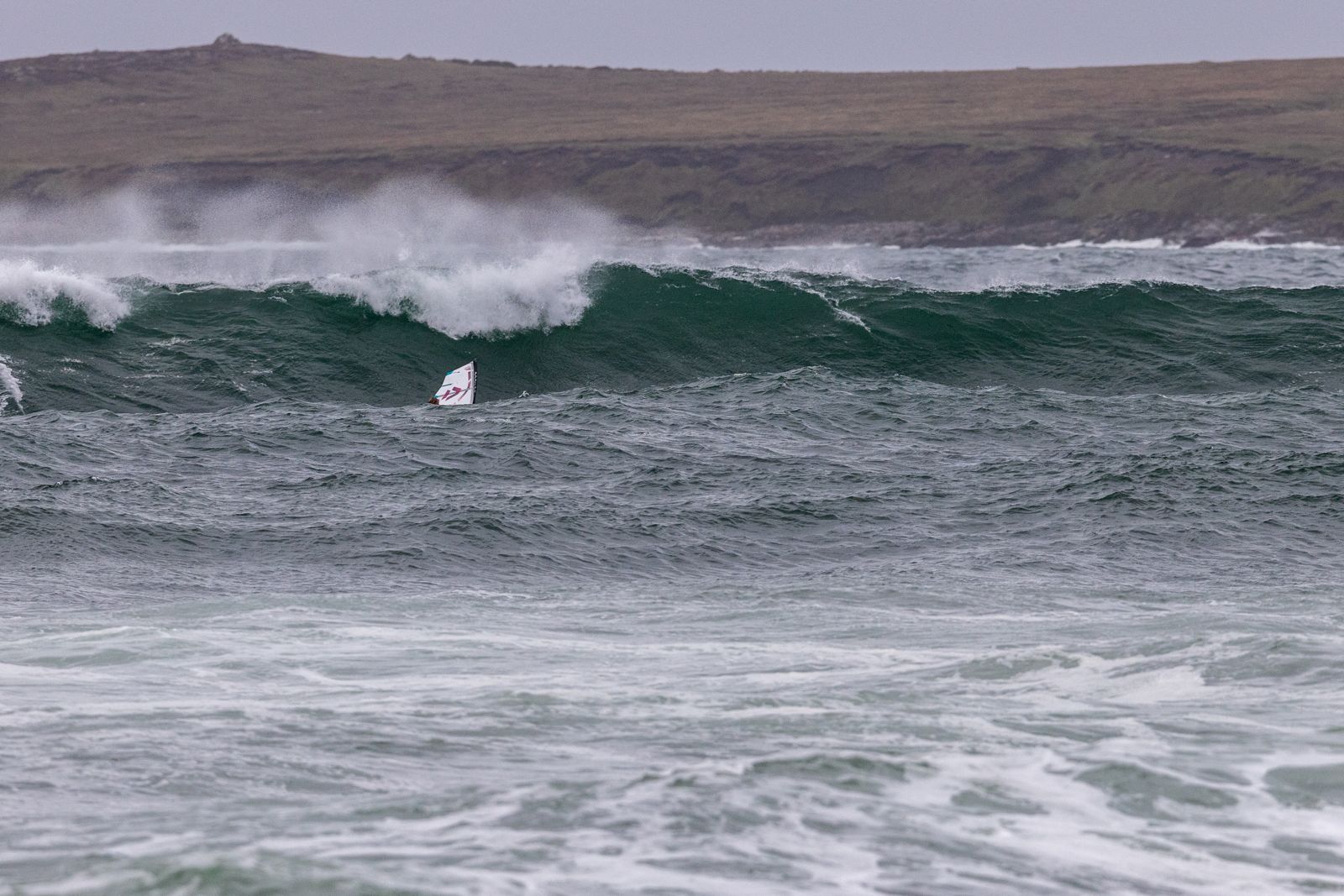 Duncan Coombes windsurfing, Magheroarty 2025